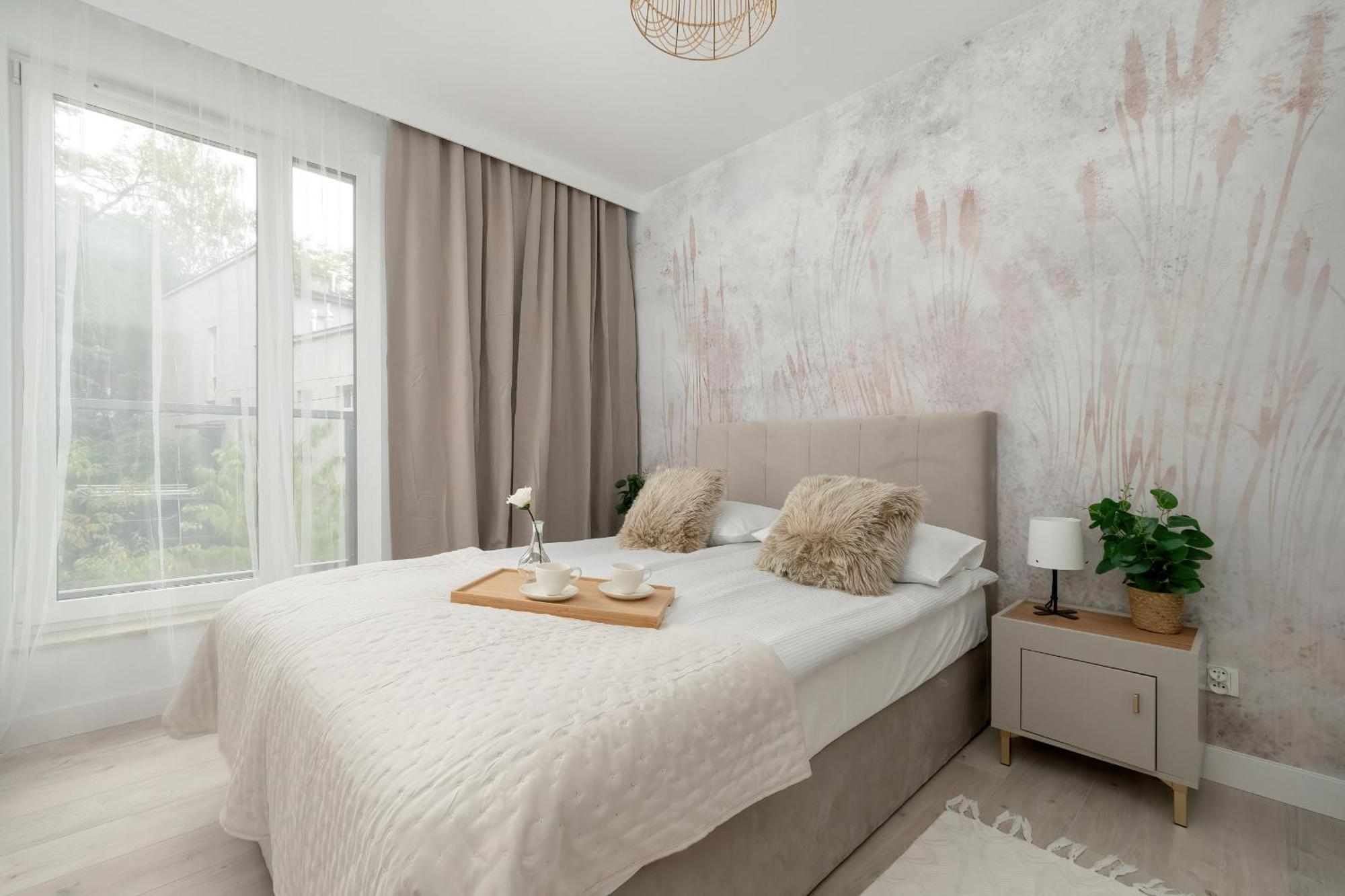 Exceptional Apartment With Parking By Noclegi Renters Katowice Bagian luar foto